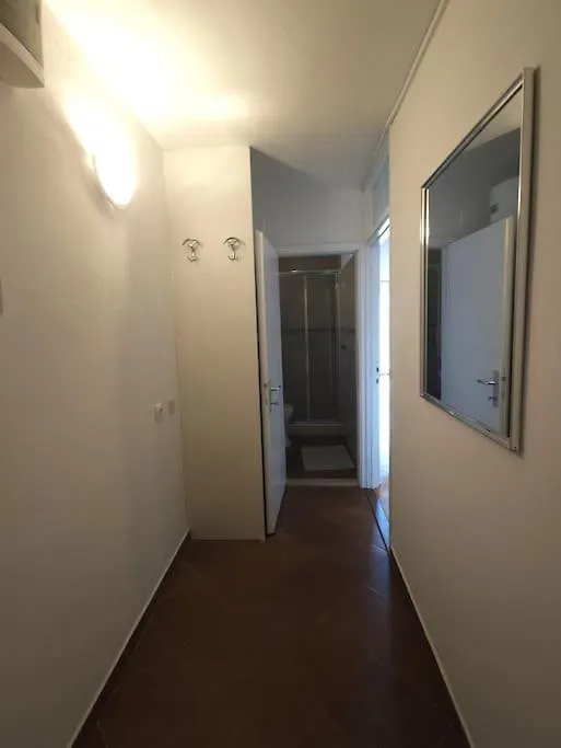 Central Apartment Split